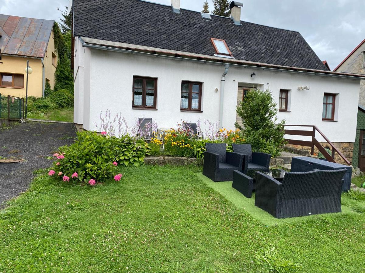 rekreační dům Pohoda Jiřetín pod Jedlovou Exteriér fotografie